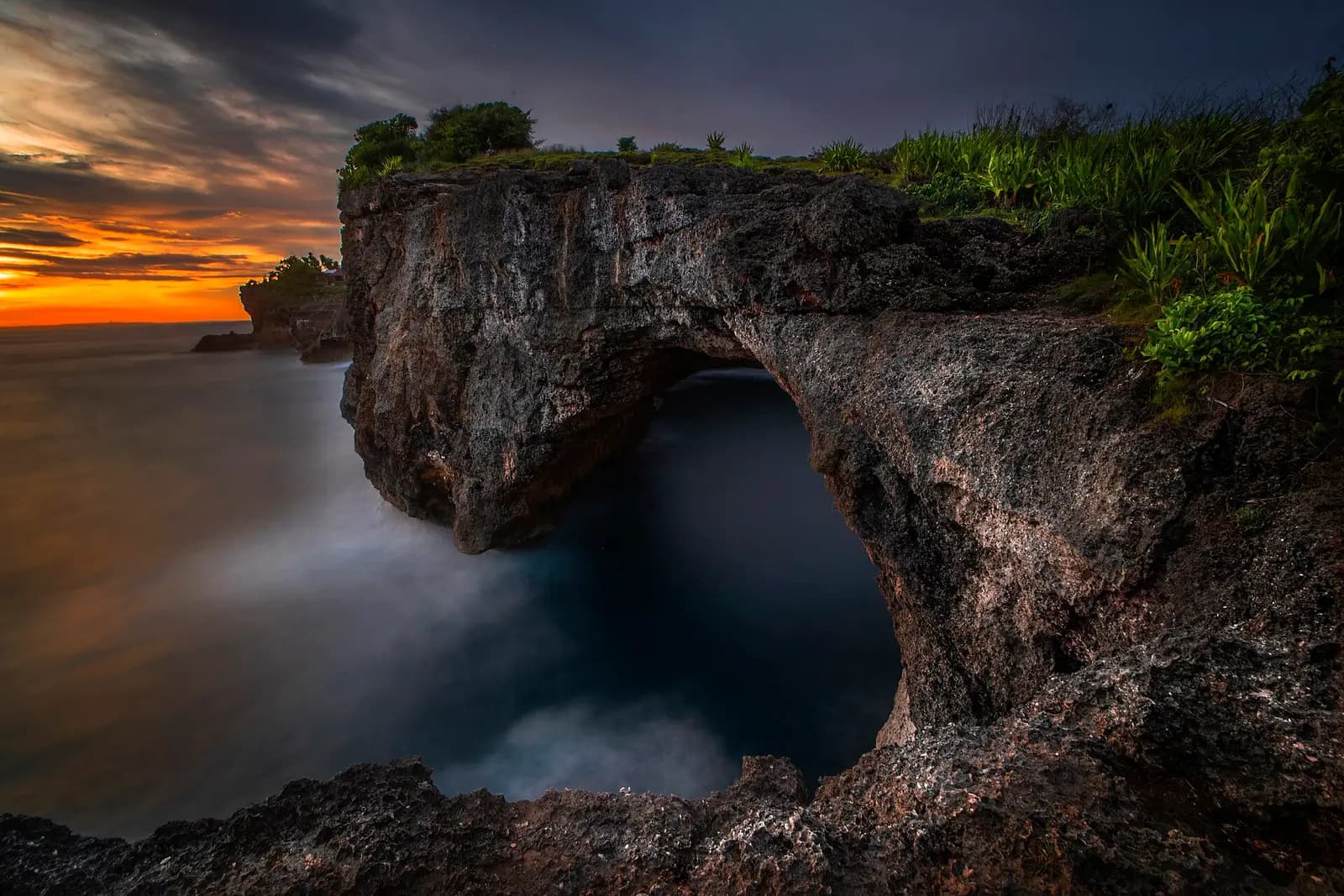 Reisterrassen und Palmen auf Bali